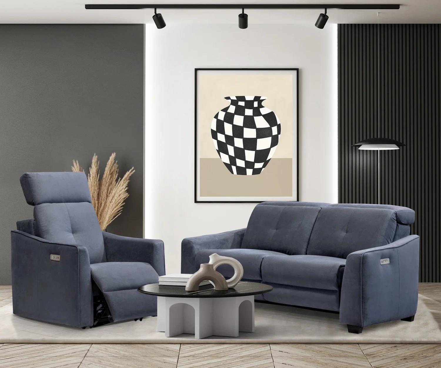 Sofa et fauteuil inclinables bleus dans un salon lumineux